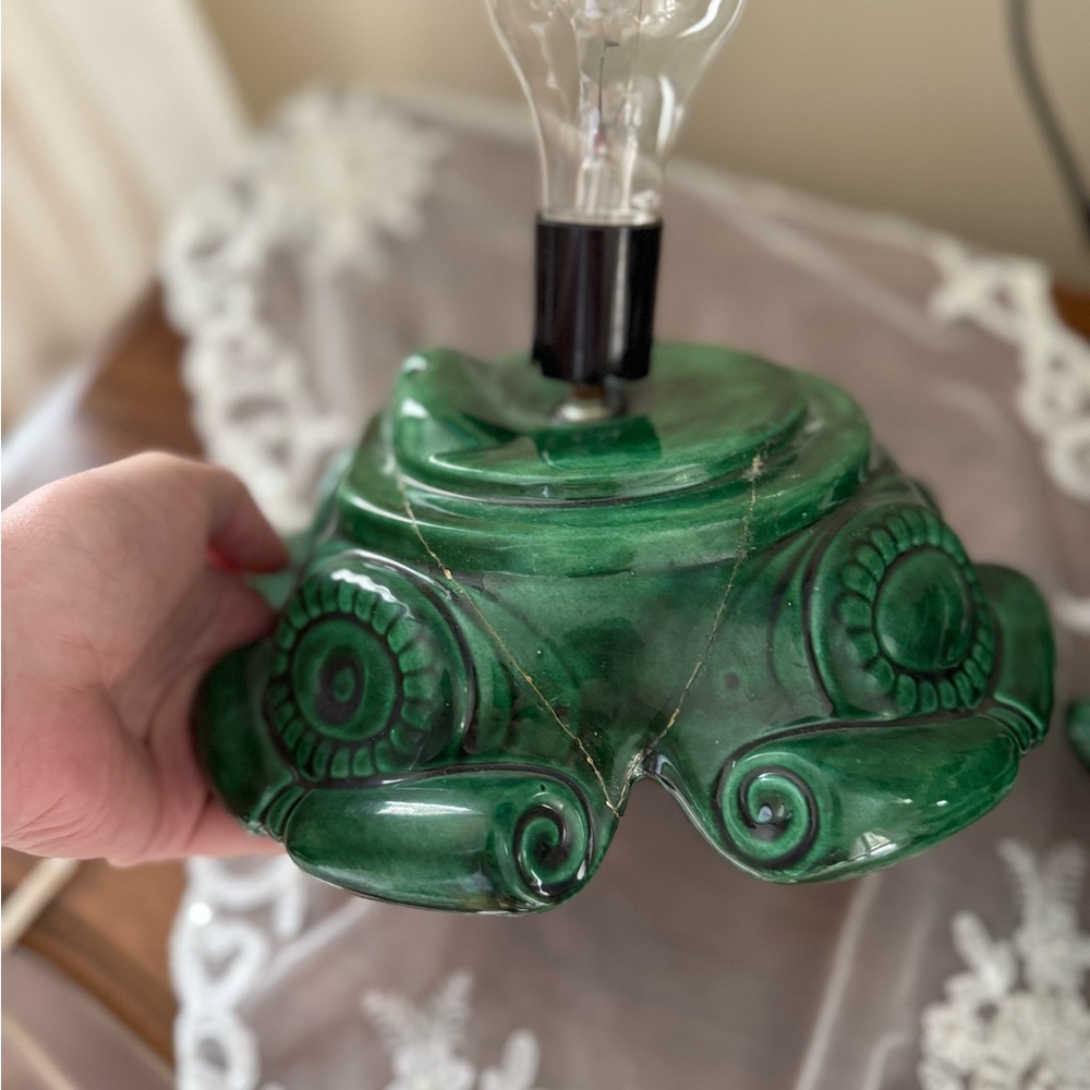 Vintage Atlantic Mold 1970s Ceramic Christmas Tree with Multi-Colored Lights - Picture 5 of 11